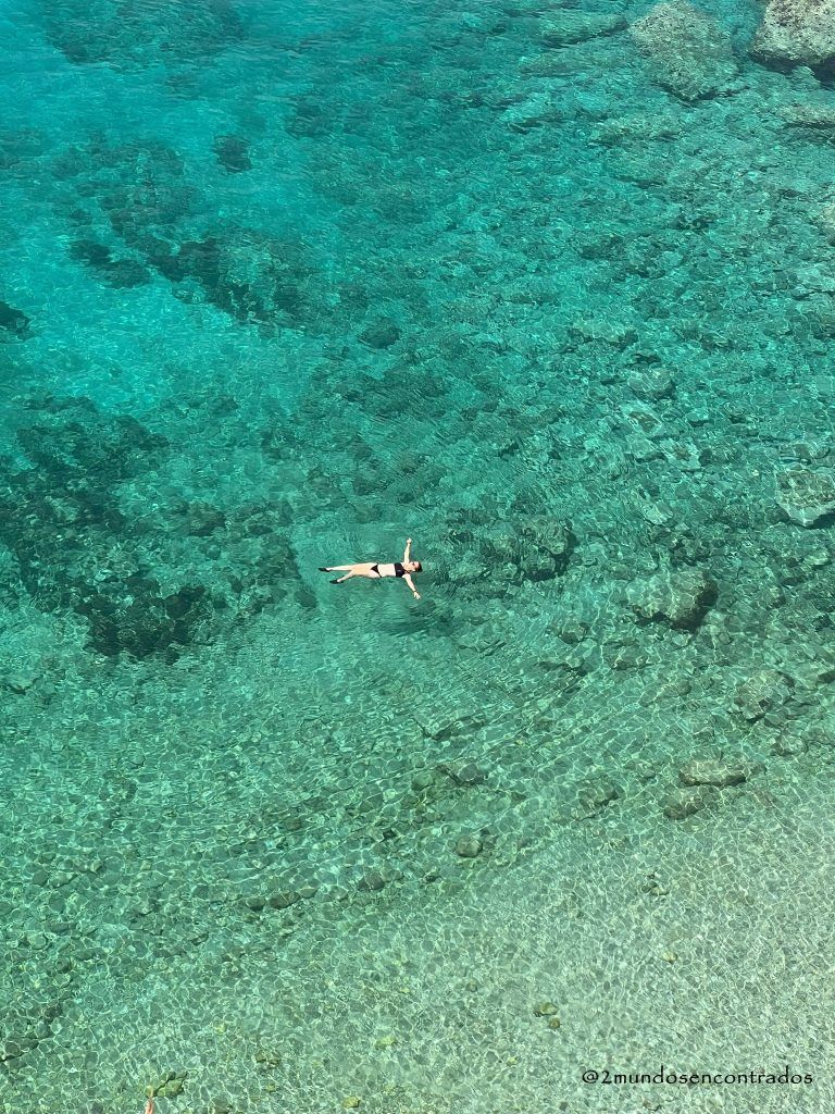 Calas de Himarë, Donde alojarse en Albania