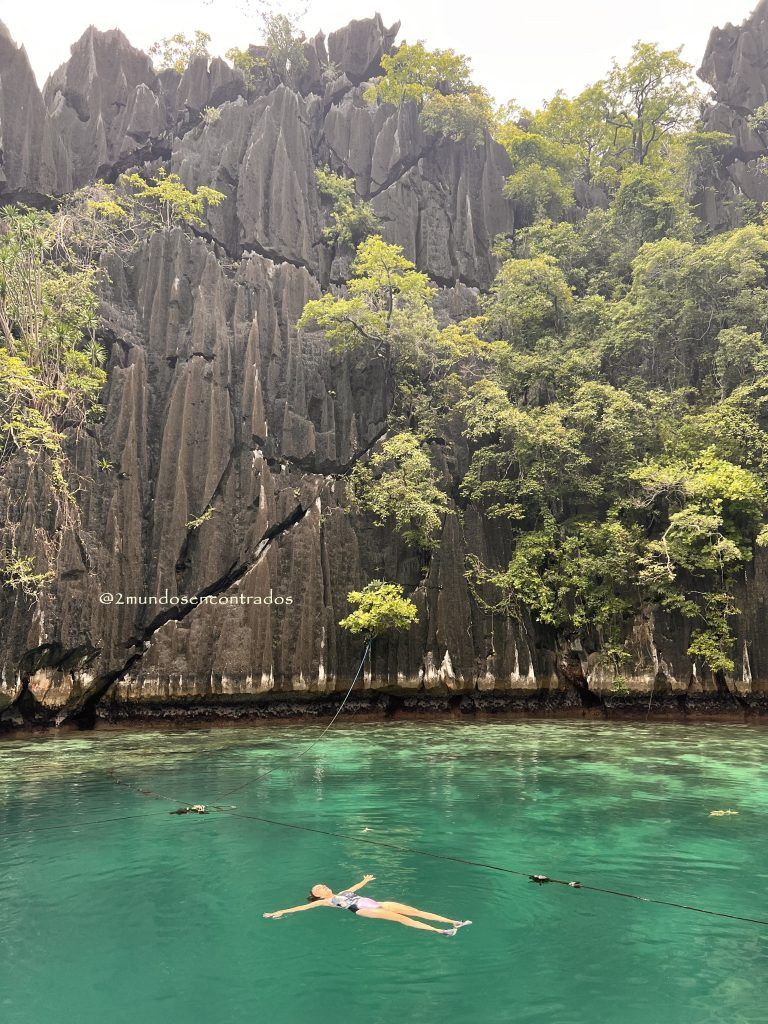 Alojarse en Filipinas, Coron