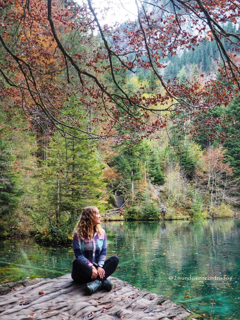 Lago Blausee, Suiza, Oberland Bernés