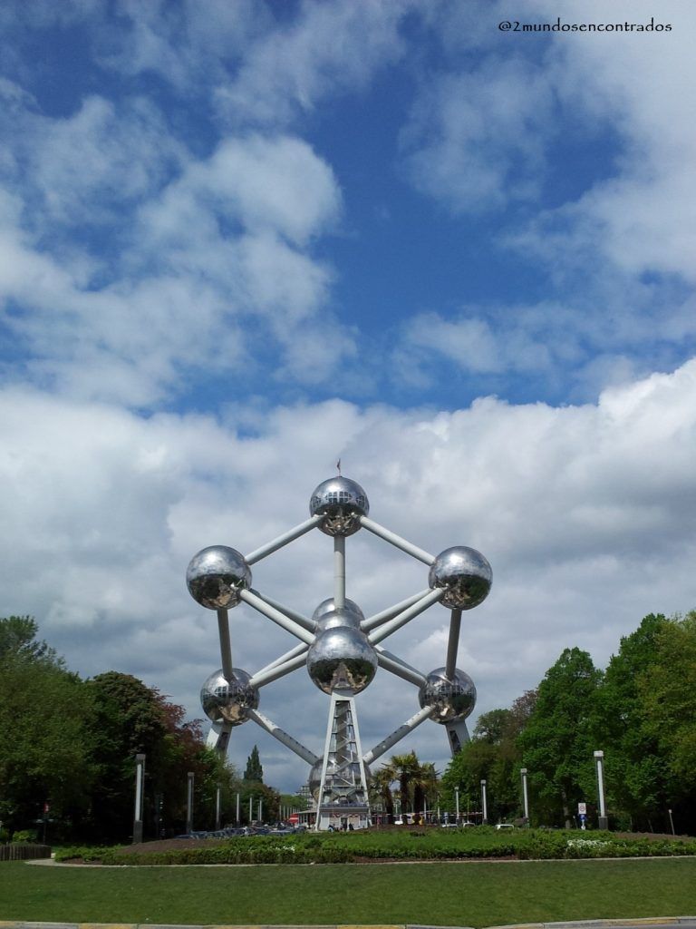 Atonium, Ruta por Bruselas, Gante y Brujas