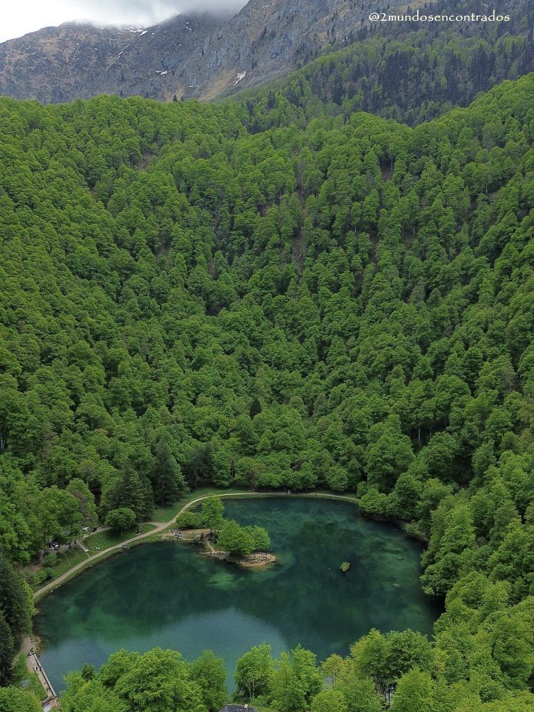 Lago de Bethmale, Ruta por AriÚge Pyrénées
