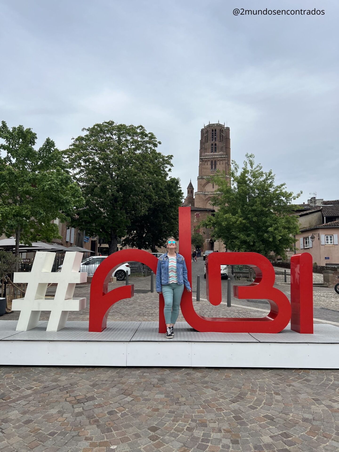 Letras de Albi en el centro