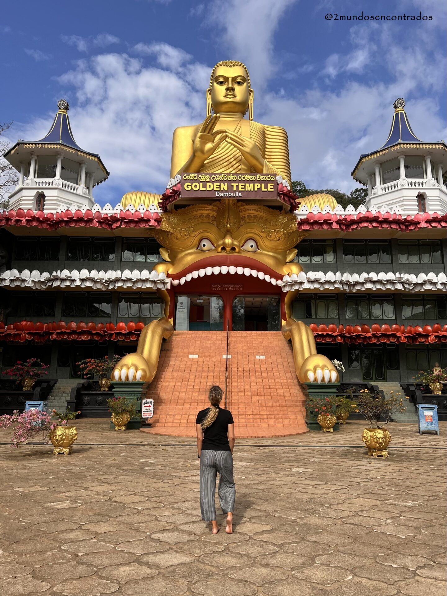 l Templo de Oro de Dambulla, Ruta por Sri Lanka