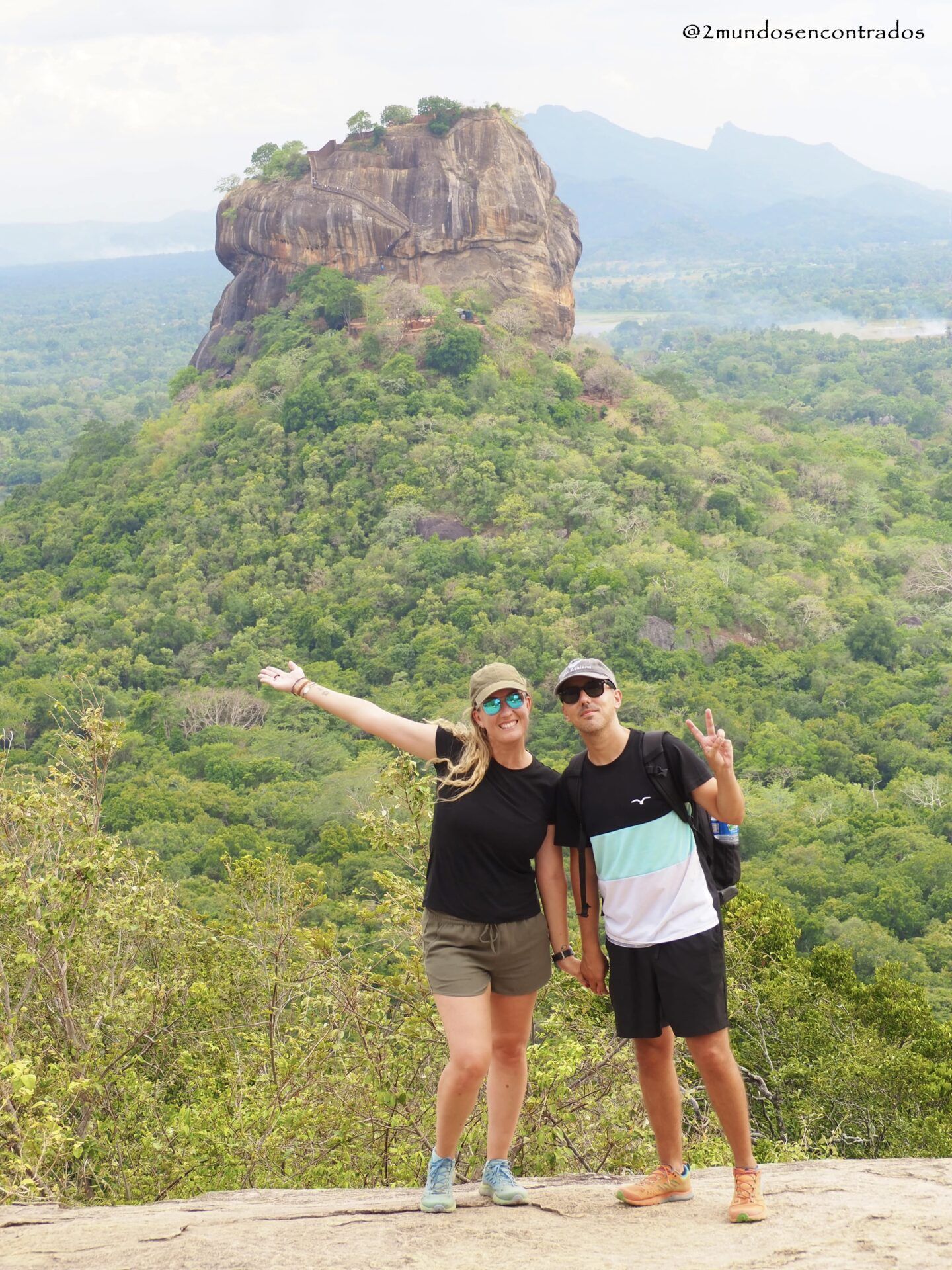 Pidurangala Rock, Ruta por Sri Lanka