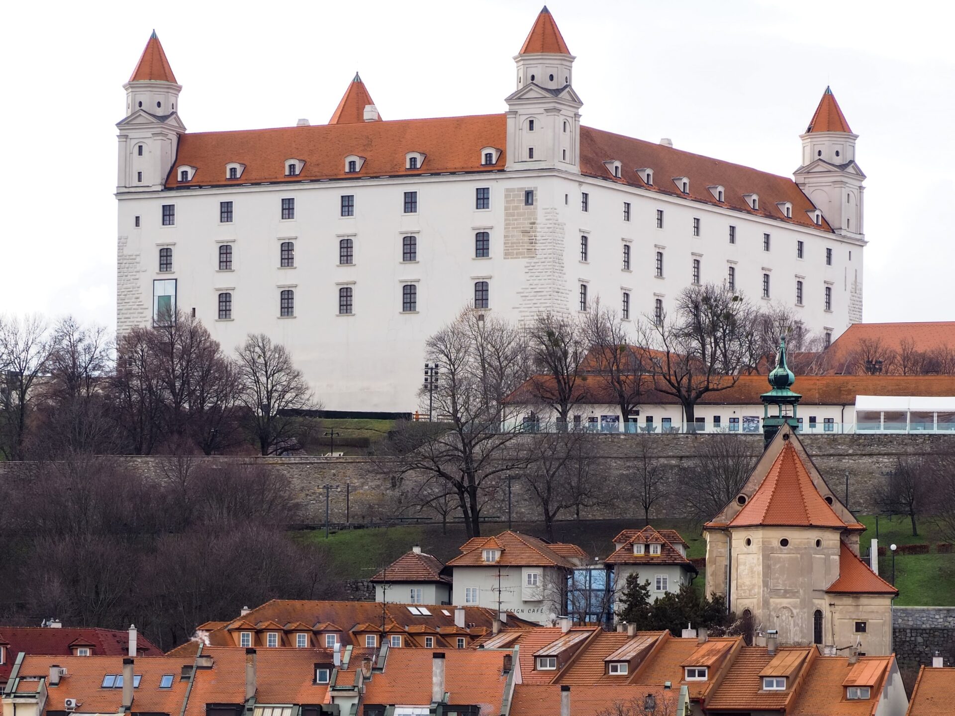 Qué ver en Bratislava en 2 días, Mapa y Ruta diaria Eslovaquia-min