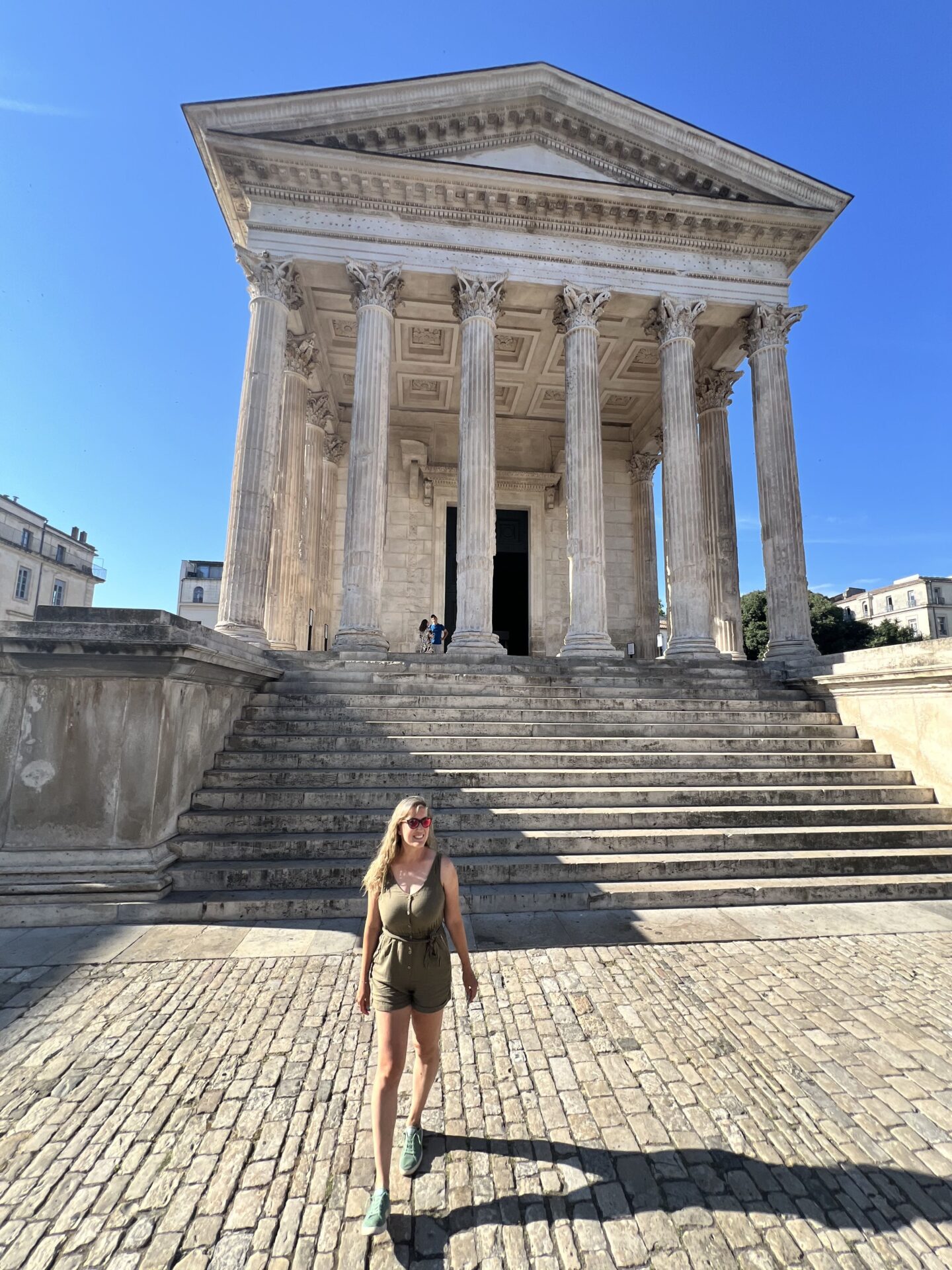 La Maison Carrée de Nimes, un templo romano excepcionalmente conservado y declarado Patrimonio Mundial por la UNESCO. Qué ver en Nimes en 1 día